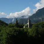 Le Rosier E Oda ve Kahvaltı 3*