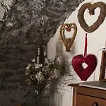 Oda ve Kahvaltı Le Rosier E
