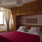 Oda ve Kahvaltı Le Rosier E